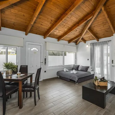 Deifilia 別荘 Pandokrátor