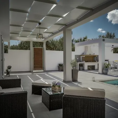Holiday home Deifilia *