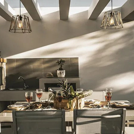 Deifilia Pandokrátor